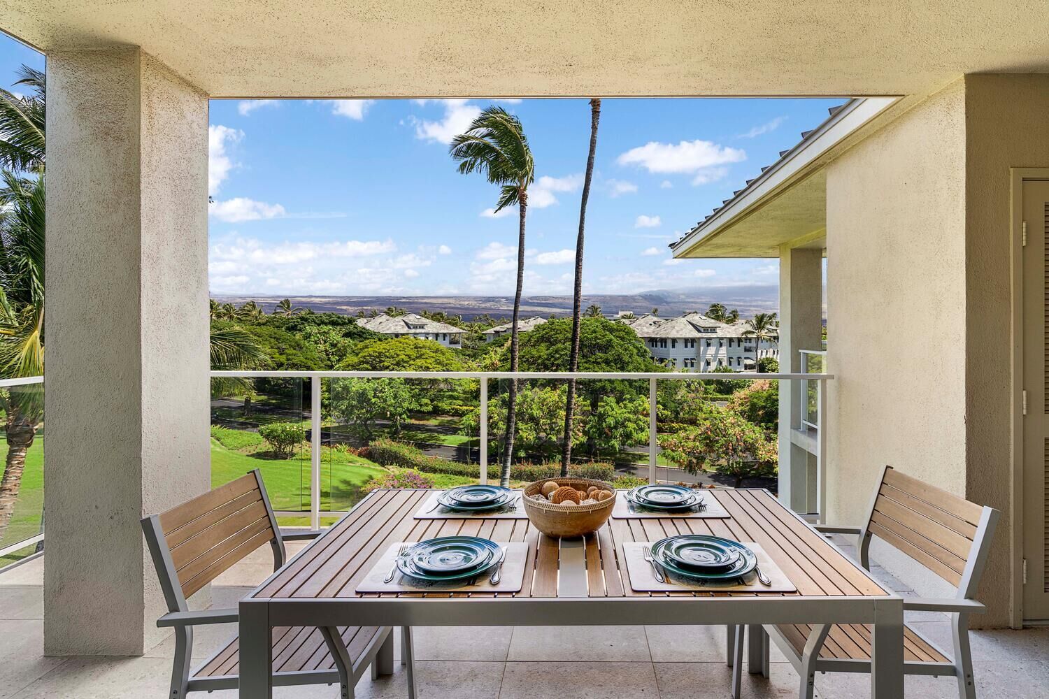 🏖️New to Vacation Rental! | Top Floor | Concierge Included | vrKCV