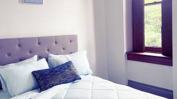 2 bedrooms, desk, iron/ironing board, free WiFi