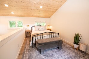 1 多间卧室、熨斗/熨衣板、免费 WiFi、床单