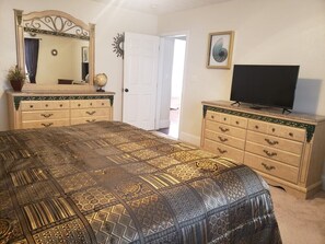 3 Schlafzimmer, Bügeleisen/Bügelbrett, WLAN, Bettwäsche