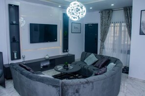 TV, stereo