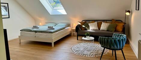 1 bedroom, free WiFi, bed sheets