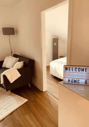 7 bedrooms, free WiFi, bed sheets