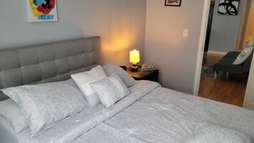 2 bedrooms, iron/ironing board, WiFi, bed sheets