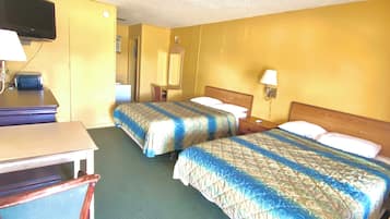 Basic Double Room | Free WiFi, bed sheets