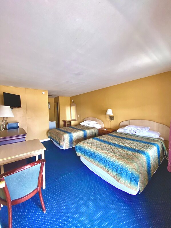 Kahden hengen perushuone | Ilmainen Wi-Fi, vuodevaatteet