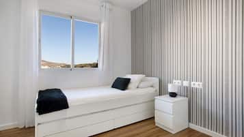 3 quartos, ferros/tábuas de passar roupa, Wi-Fi de cortesia