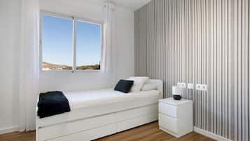 3 camere, ferro/asse da stiro, Wi-Fi gratuito, lenzuola