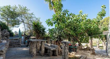 Holiday Home 'Casa Calafell' with Mountain View, Wi-Fi and Air Conditioning