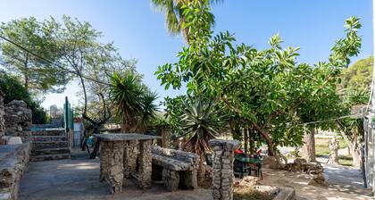 Holiday Home 'Casa Calafell' with Mountain View, Wi-Fi and Air Conditioning