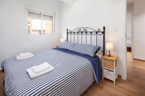 2 bedrooms, iron/ironing board, free WiFi, bed sheets - Holiday Apartment "Nuria Torre del Mar" with Balcony (Torre del Mar)