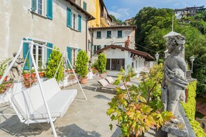 House - Terrace on Orrido di Nesso Waterfall (Nesso)