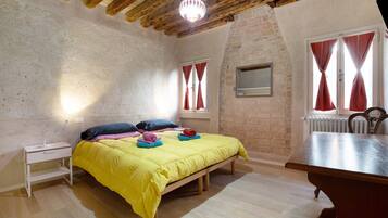 3 camere, Wi-Fi gratuito, lenzuola