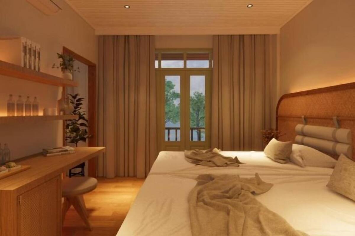 In-room safe, desk, iron/ironing board (on request), free WiFi