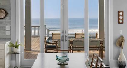 Oceanfront Pool • Outdoor Kitchen • Putting Green!