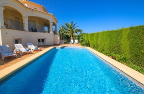 Pool - Luxury all inclusive villa in Denia with Panoramic Views (Denia)