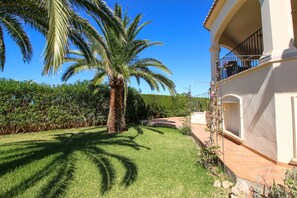 Property grounds - Luxury all inclusive villa in Denia with Panoramic Views (Denia)