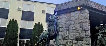 Ocean marina hotel port alberni
