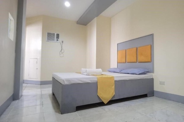 Deluxe Room | Desk, rollaway beds (surcharge), WiFi (free), bed sheets
