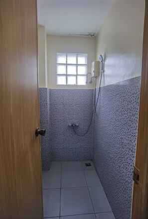Deluxe Room | Bathroom - Rivoli Hotel (San Pablo)