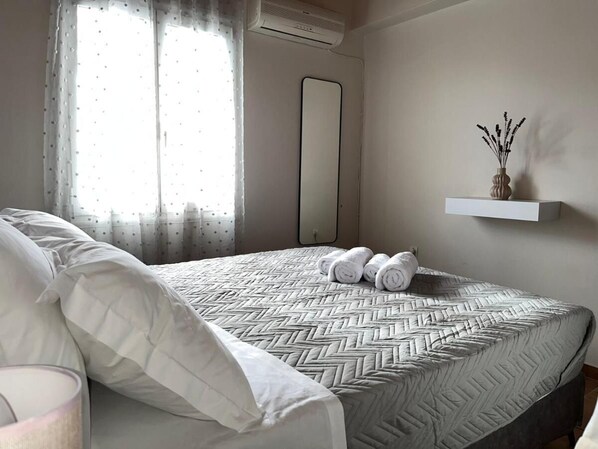 1 bedroom, free WiFi, bed sheets