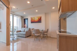 Superior Apartment | 1 bedroom, soundproofing, free WiFi - City Garden Tower by Pattaya Holiday (Pattaya)