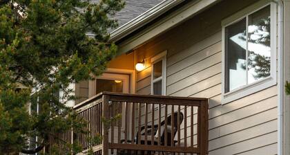 Big Sky Resort and Lone Peak Views | walkable to Big Sky Resort