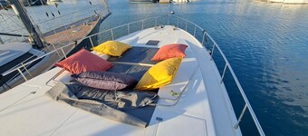 Yacht Dans la Baie de St Tropez