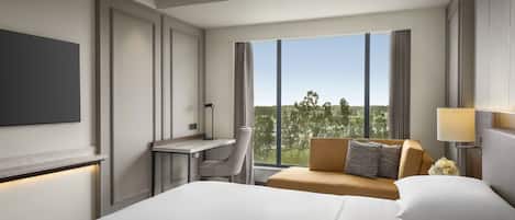 Coffre-fort, fer et planche à repasser, lit de bébé (supplément)