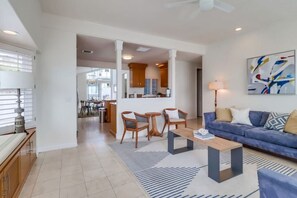 Smart TV, table football, ping pong, stereo - Bayfront Riviera Retreat with Pool and HVAC! (San Diego)