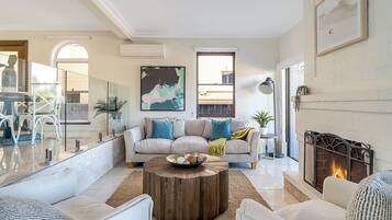 Smart TV, fireplace, offices