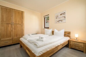 3 makuuhuonetta, vauvan matkasänky, ilmainen Wi-Fi