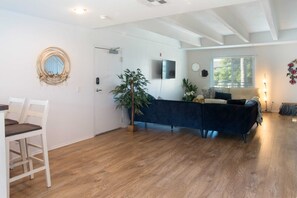 TV, offices