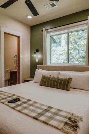 2 chambres, bureau, fer et planche à repasser, Wi-Fi