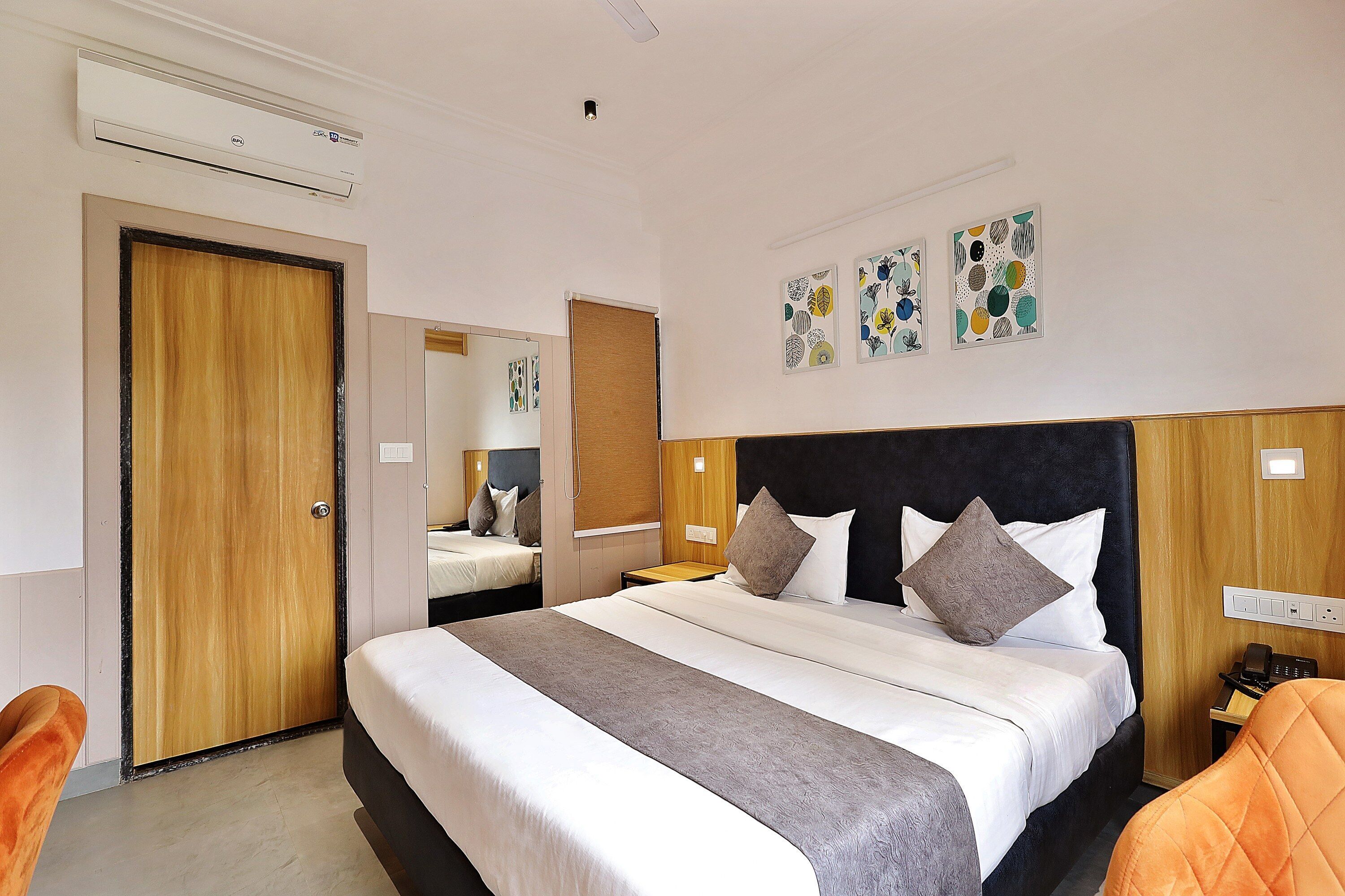 Foto - Hotel Sparkle Inn Just 400 Meters From Udaipur Railway Station