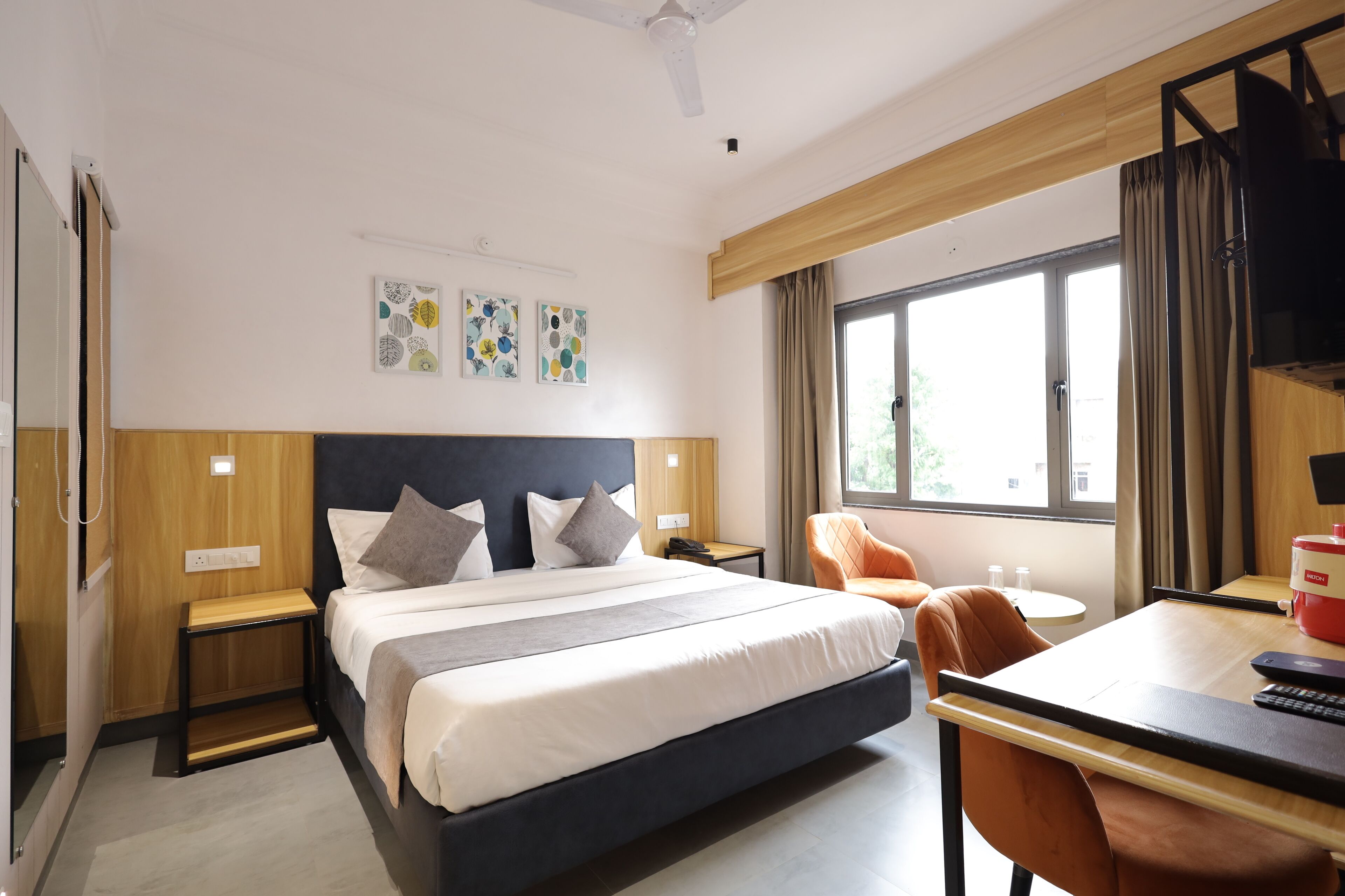 Foto - Hotel Sparkle Inn Just 400 Meters From Udaipur Railway Station