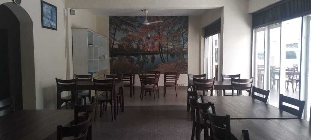 Milano Tourist Rest by null