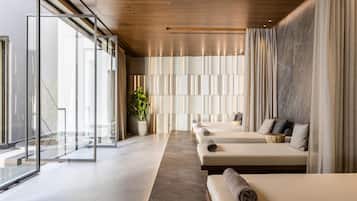 Sauna, hot tub, steam room, hot stone massages, deep-tissue massages