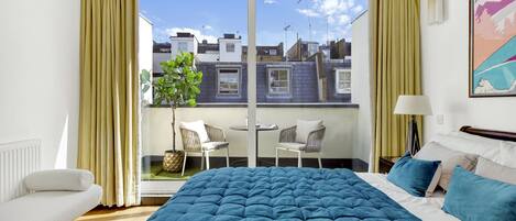 House | 3 bedrooms, iron/ironing board, free WiFi, bed sheets