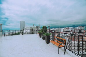 Terrace/patio - Royal Medis Hotel (Batumi)