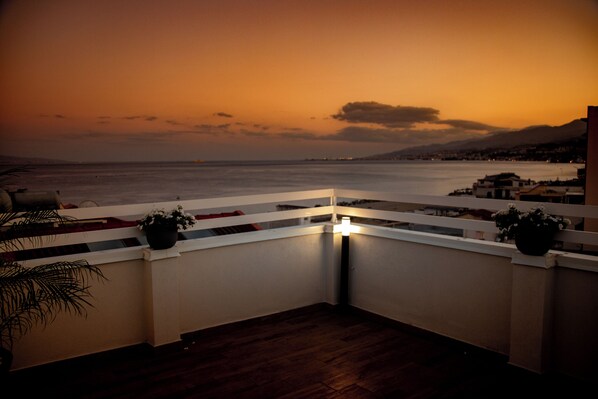 Exterior - OPERAPRIMASUITE (Messina)