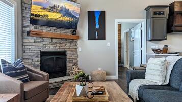 TV connectée, cheminée