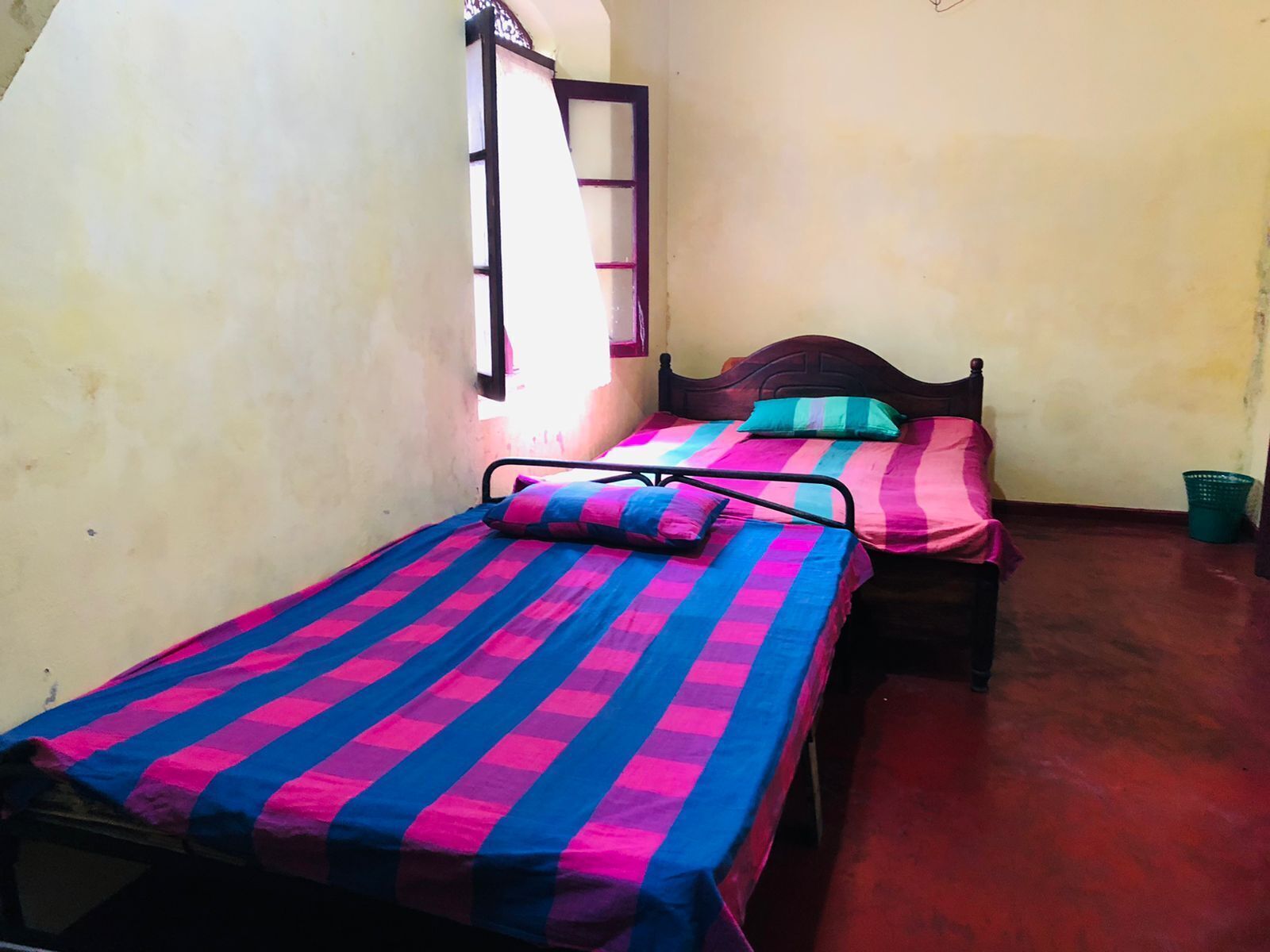 5 chambres, draps fournis