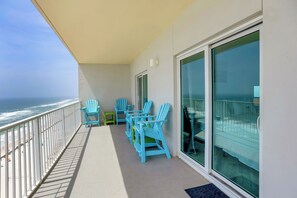 Property grounds - Gulf Front | Private Balcony | Seawind 1604 (Gulf Shores)