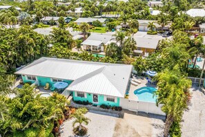 Exterior - Escape Serenity A · Private Pool · White Ave (Holmes Beach)