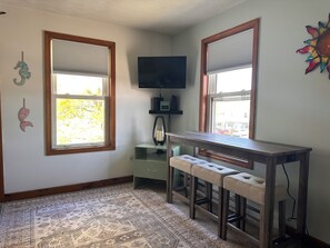Interior - 1 Bedroom Downtown Condo, Walk to the Beach & Pier (Old Orchard Beach)