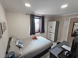 Kamar