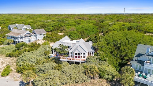 Sleeps 14 in 5BR, Ocean Views, Steps to Beach, Pet Friendly, BHI and Shoals