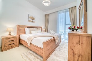 2 bedrooms, in-room safe, iron/ironing board, free WiFi