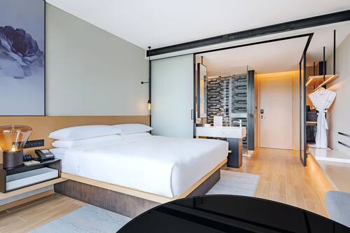 Premium bedding, free minibar, in-room safe, blackout drapes